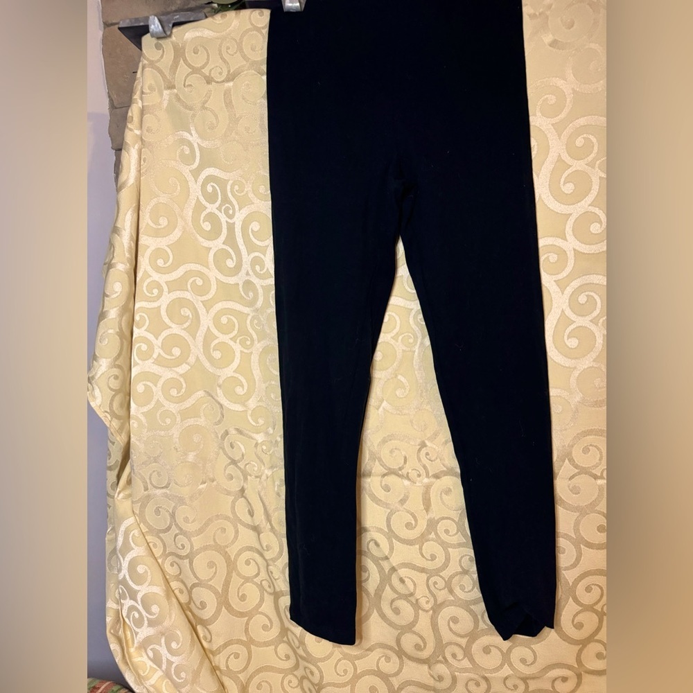 NWT Epic Threads Black Leggings